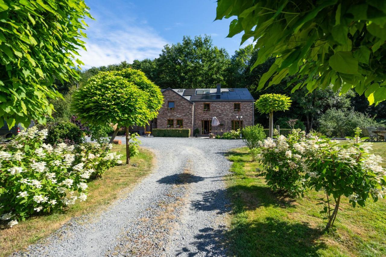 Bills Lodge, le plaisir de la rivière à 2 minutes du centre! La-Roche-en-Ardenne Esterno foto